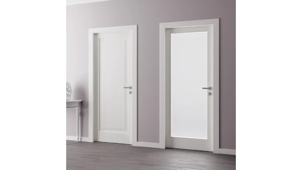 Porta interna Sintesi MD01 in rovere laccato bianco di Sololegno